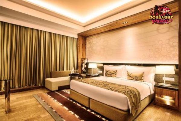 Escorts Service Near Hotel Crowne Plaza Rohini