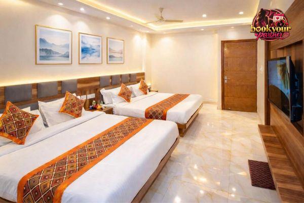 Escorts Service Near Hotel Golden Oasis