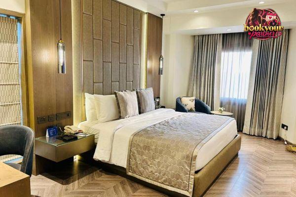 Escorts Service Near Hotel Jaypee Vasant Continental