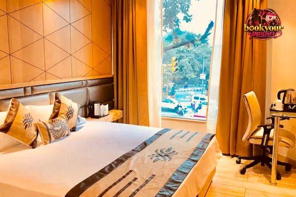 Escorts Service Near Hotel JRD Pride